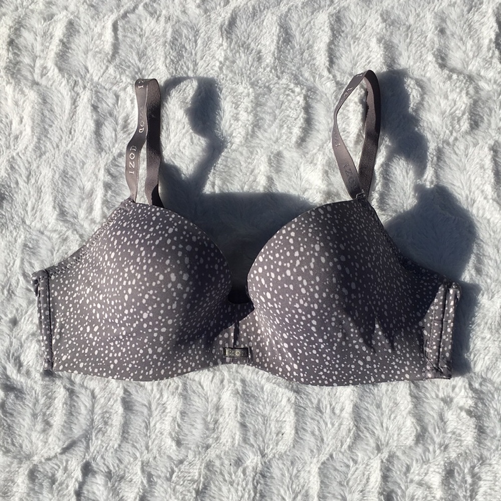 Izod lightly lined gray and white speckled bra size 38C